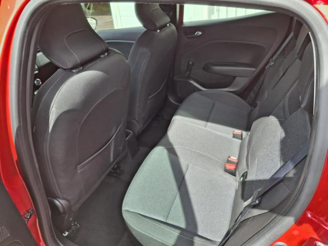 Renault Clio image 7