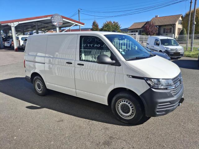 Volkswagen Transporter image 6