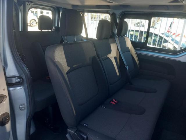 Renault Trafic image 4