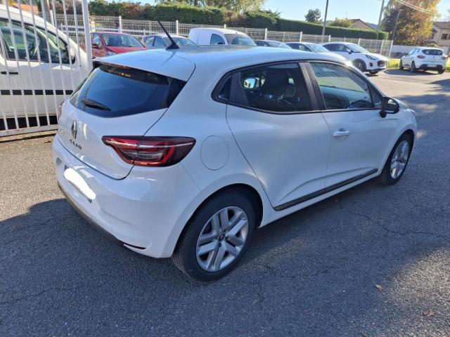 Renault Clio image 1