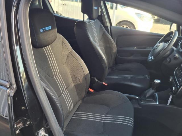 Renault Clio image 1