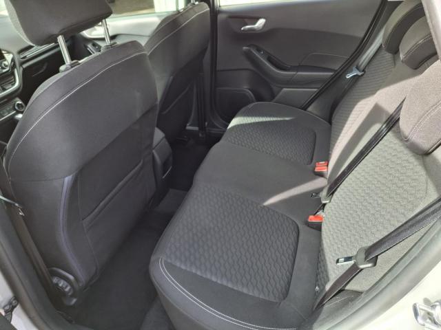 Ford Fiesta image 4