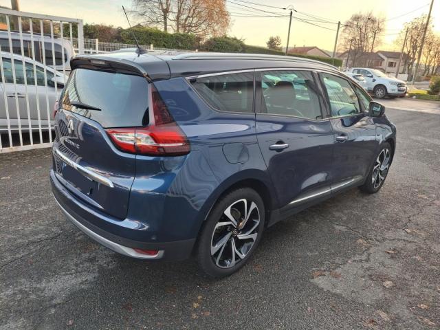 Renault Grand Scénic image 9