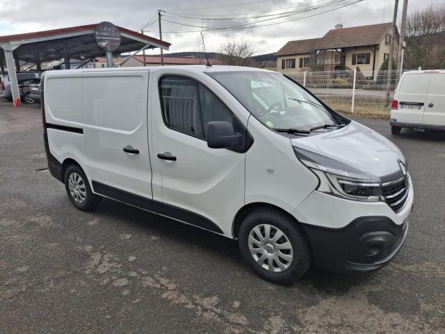 Renault Trafic image 7
