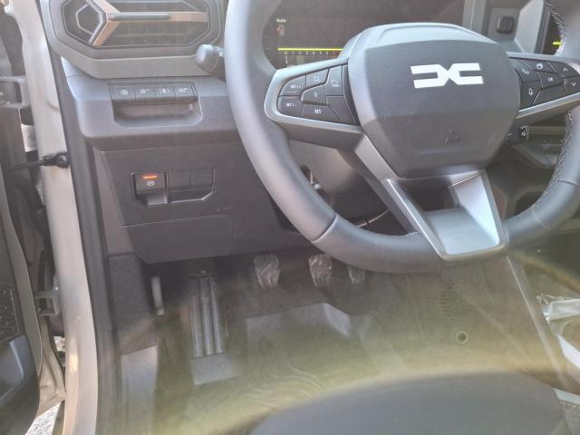 Dacia Duster image 1