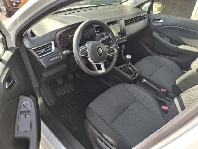 Renault Clio image 6