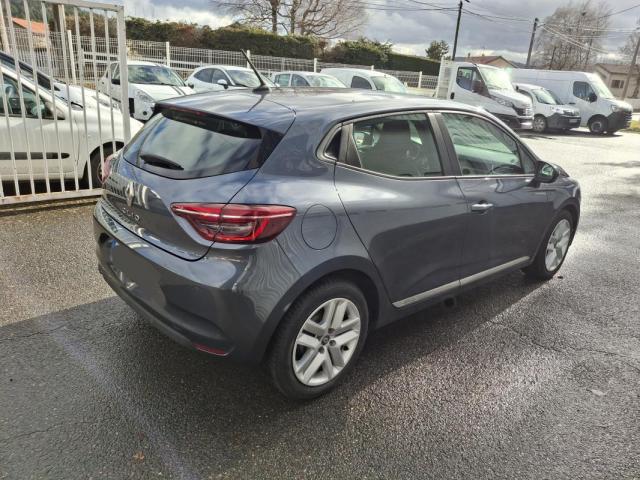 Renault Clio image 6