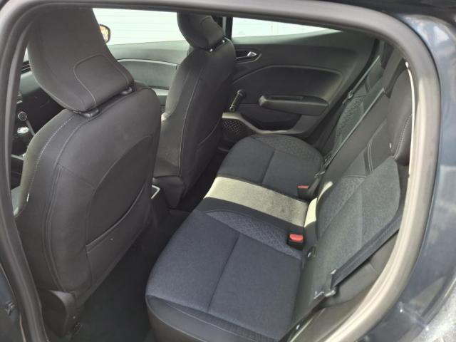 Renault Clio image 7