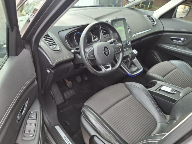 Renault Scénic image 1
