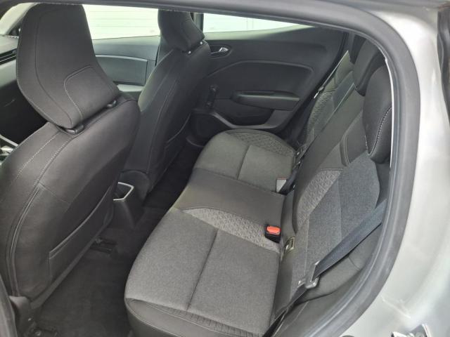 Renault Clio image 7