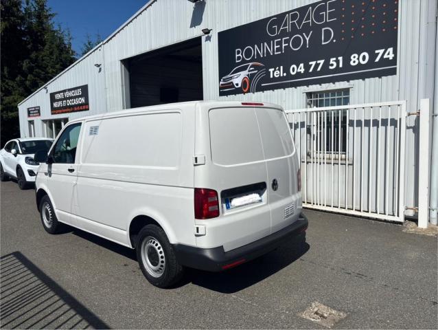 Volkswagen Transporter image 6