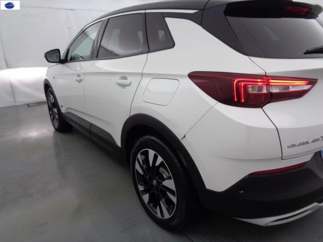 Opel Grandland X image 2
