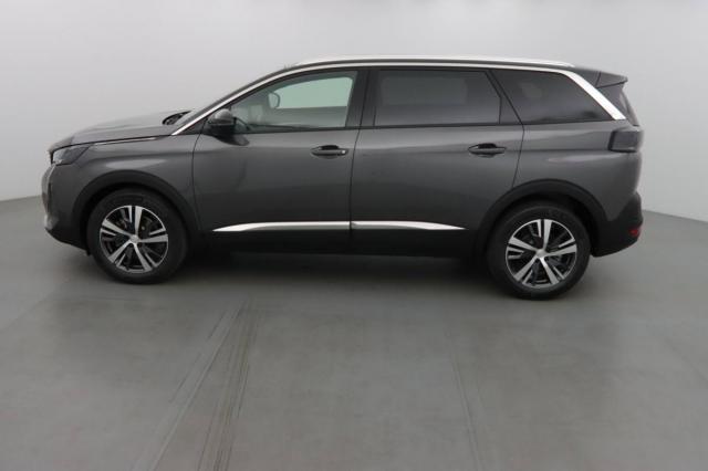 Peugeot 5008 image 4