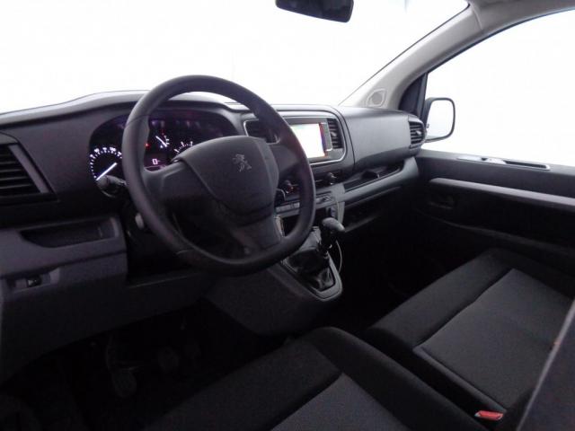 Peugeot Expert image 1