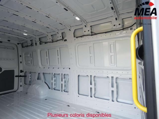 Volkswagen Crafter image 9