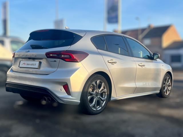 Ford Focus image 6