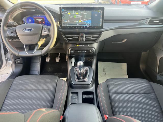 Ford Focus image 3