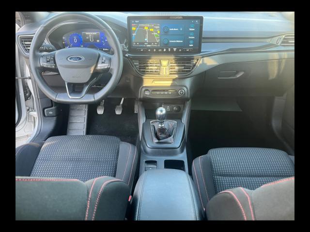 Ford Focus image 2