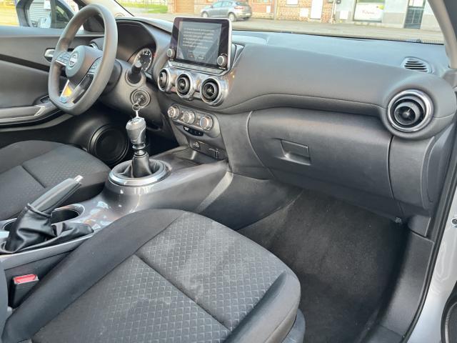 Nissan Juke image 8