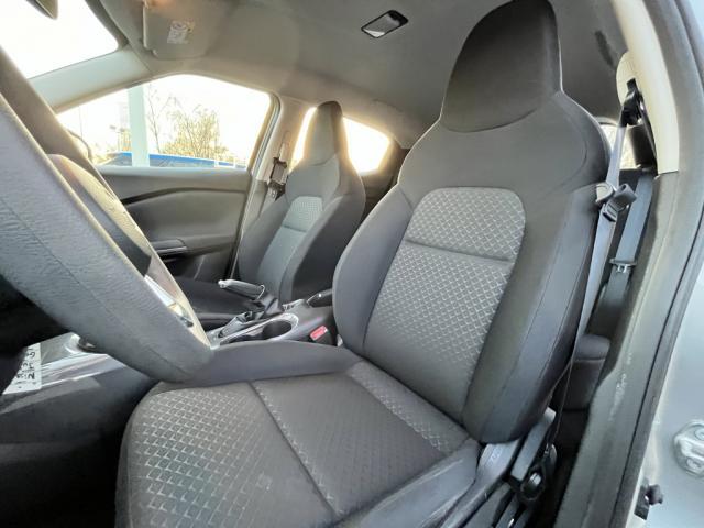 Nissan Juke image 9