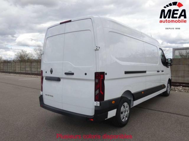 Renault Master image 1