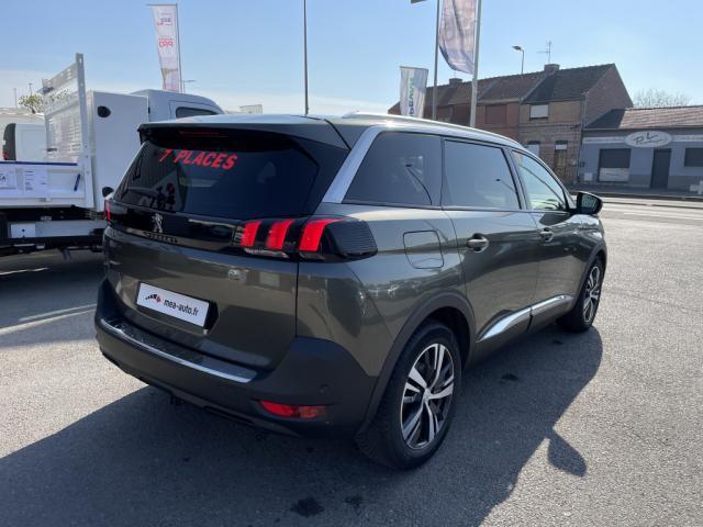 Peugeot 5008 image 4