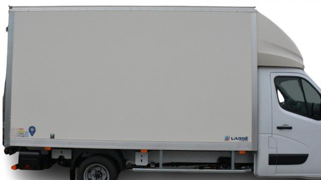 Renault Master image 1