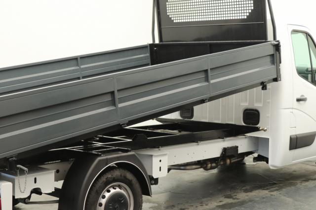 Renault Master Benne image 9