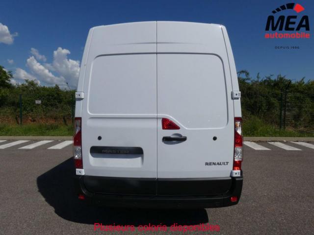 Renault Master image 9
