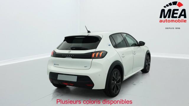 Peugeot 208 image 9