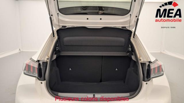 Peugeot 208 image 8
