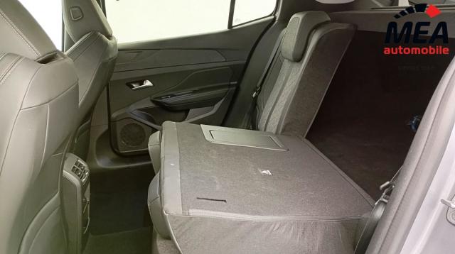 Peugeot 408 image 2