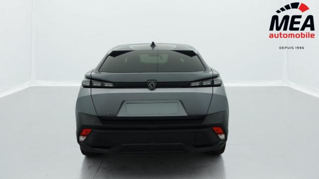 Peugeot 408 image 9