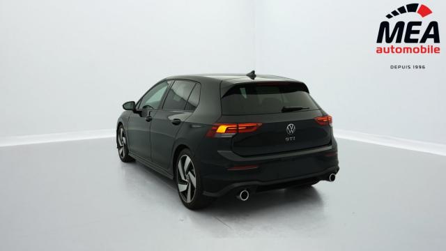 Volkswagen Golf image 4