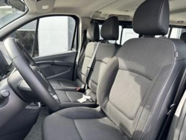 Nissan Primastar image 6