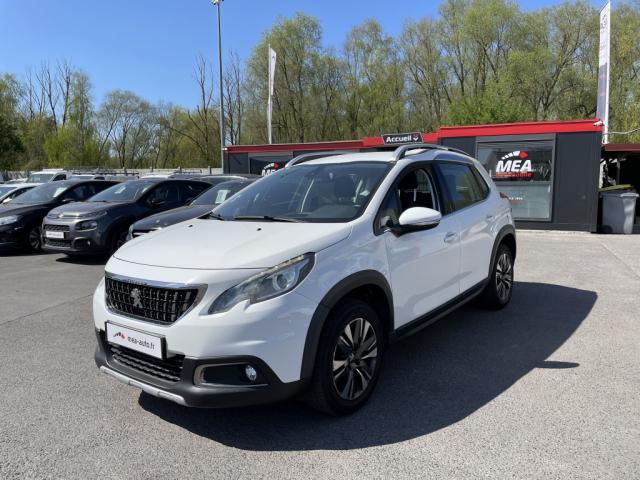 Peugeot 2008 image 1