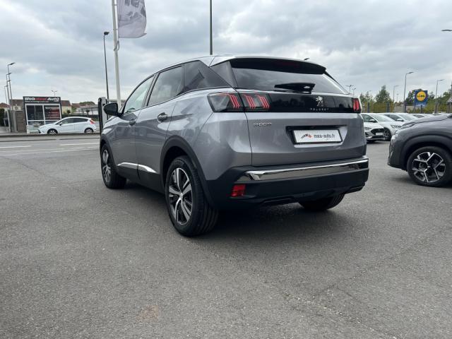 Peugeot 3008 image 2