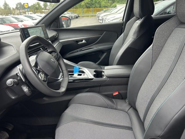 Peugeot 3008 image 8