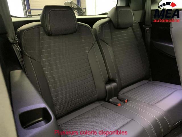 Peugeot 5008 image 2