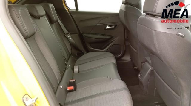 Peugeot 208 image 1