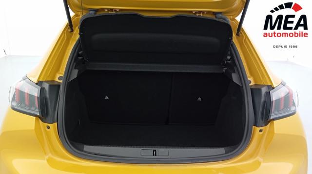 Peugeot 208 image 3