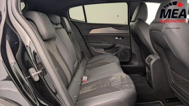 Peugeot 408 image 7