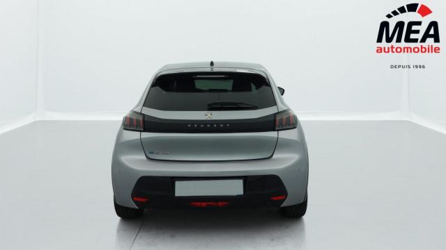 Peugeot 208 image 5