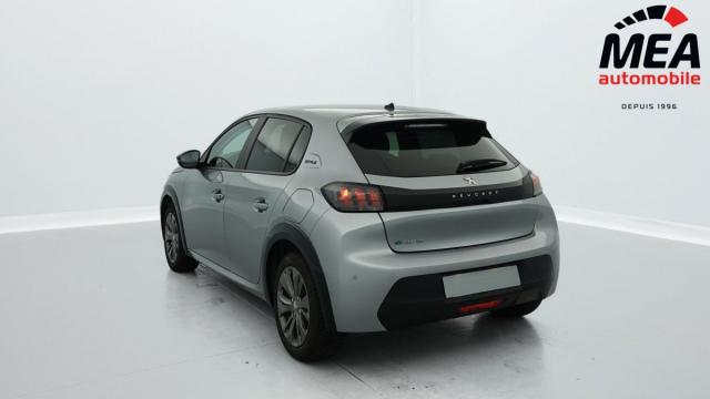 Peugeot 208 image 6