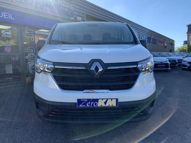 Renault Trafic image 9