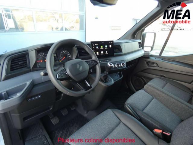 Renault Master image 1