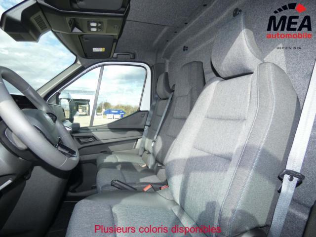 Renault Master image 8
