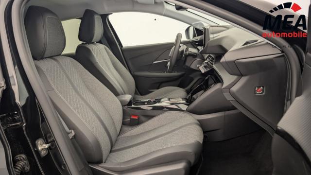 Peugeot 208 image 5