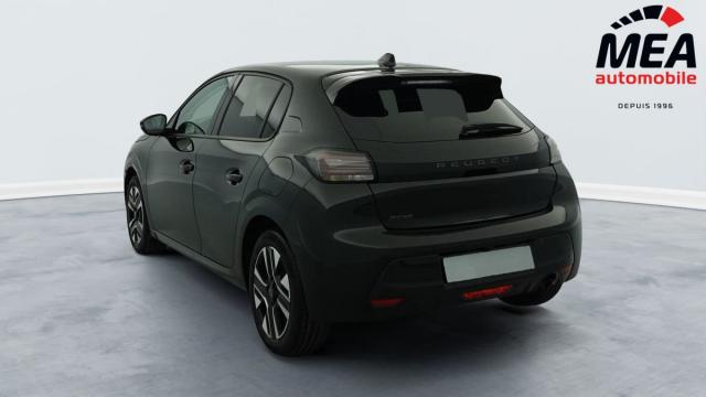 Peugeot 208 image 8