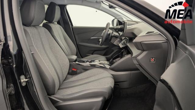 Peugeot 208 image 2